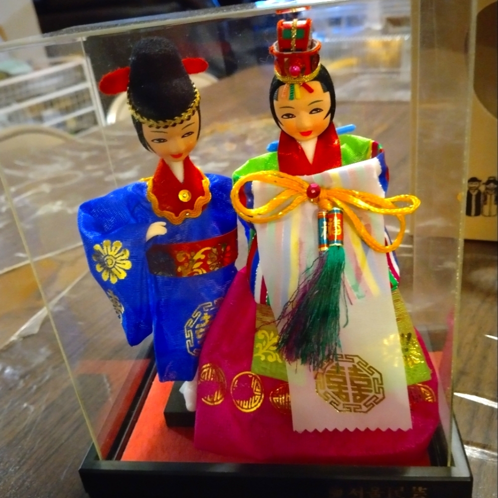Korean Dolls